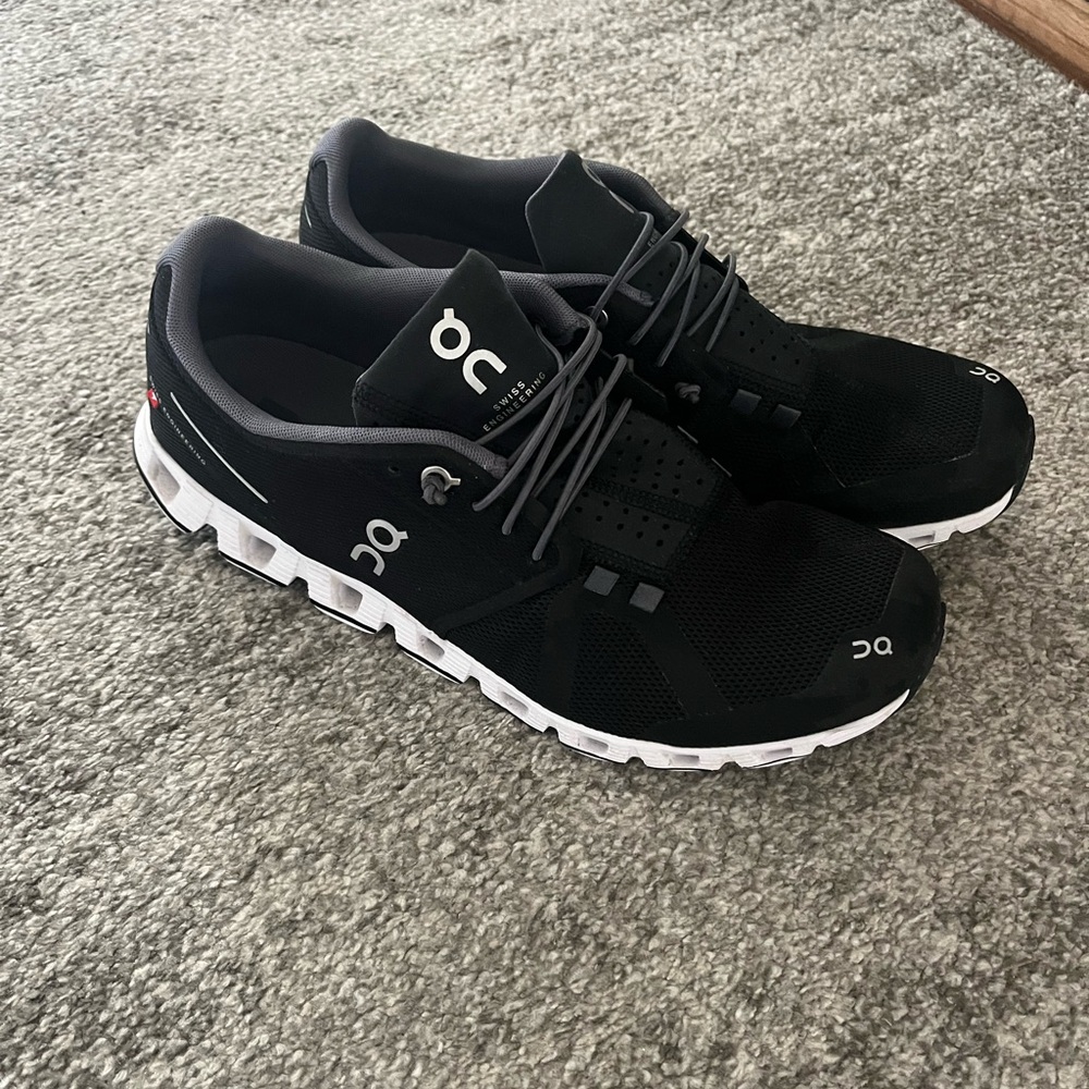 On Coud Men’s Sneakers